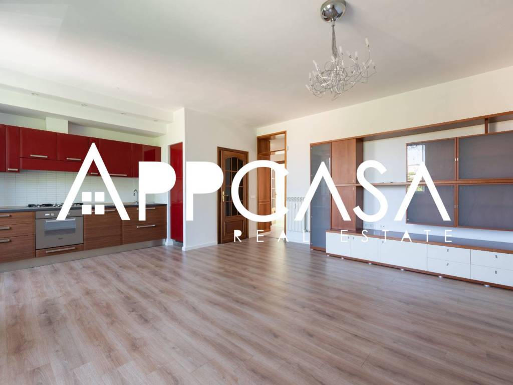 appartamento in vendita a Roma in zona Appio Latino