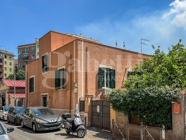 appartamento in vendita a Roma in zona Tiburtino