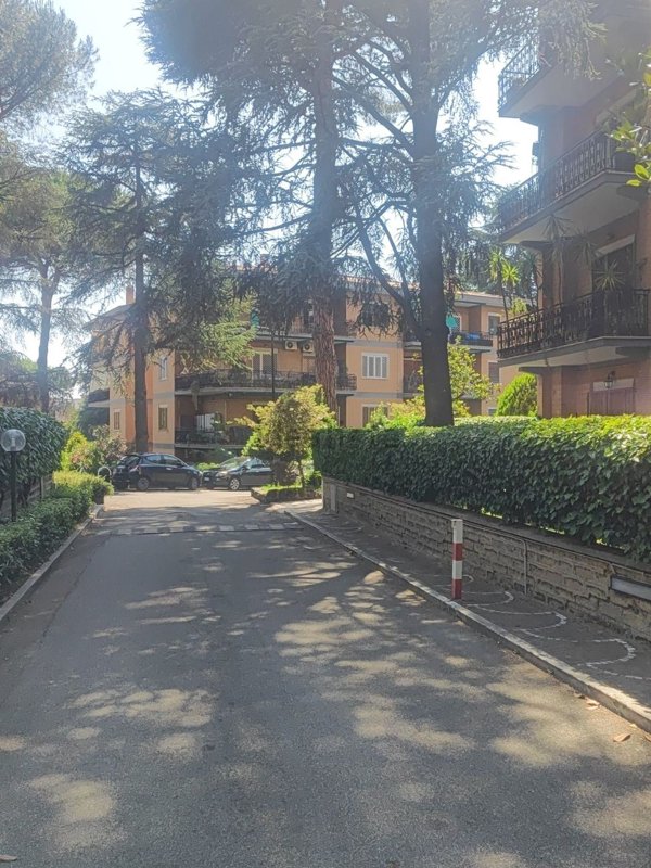 appartamento in vendita a Roma in zona Gianicolense