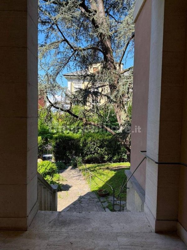 casa indipendente in vendita a Roma in zona Monte Sacro/Talenti