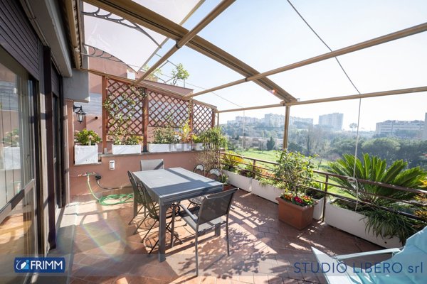 appartamento in vendita a Roma in zona EUR