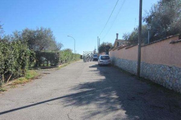 appartamento in vendita a Roma in zona Giardini di Corcolle