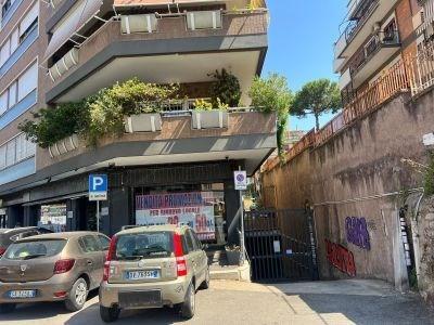 appartamento in vendita a Roma in zona Portuense