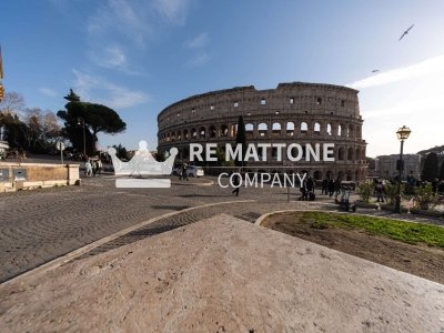 negozio in vendita a Roma in zona Celio