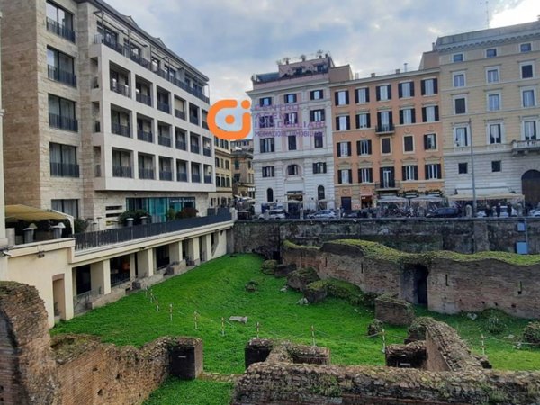 appartamento in vendita a Roma in zona Celio