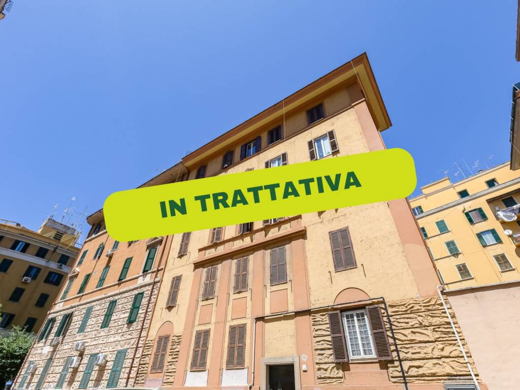 appartamento in vendita a Roma in zona Appio Latino
