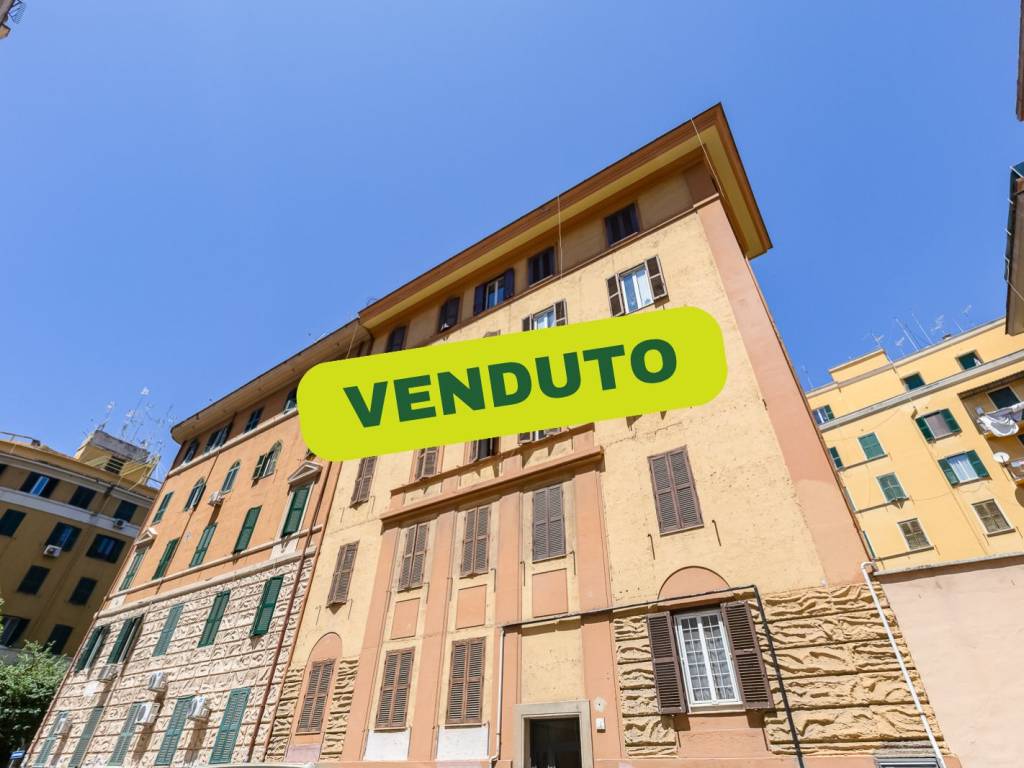 appartamento in vendita a Roma in zona Appio Latino