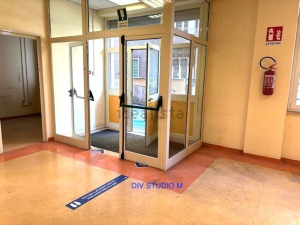 negozio in vendita a Roma in zona Nomentano