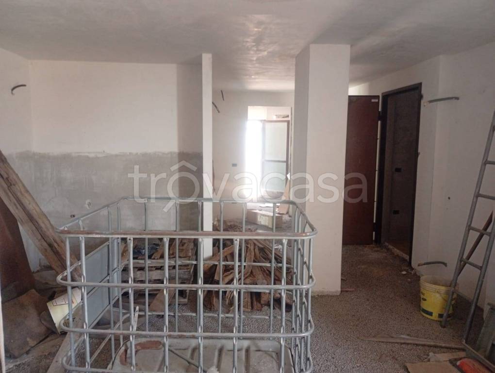 appartamento in vendita a Roma in zona Tor Bella Monaca