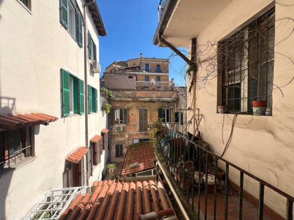 appartamento in vendita a Roma in zona Trastevere