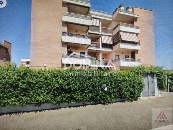 appartamento in vendita a Roma in zona Ponte di Nona