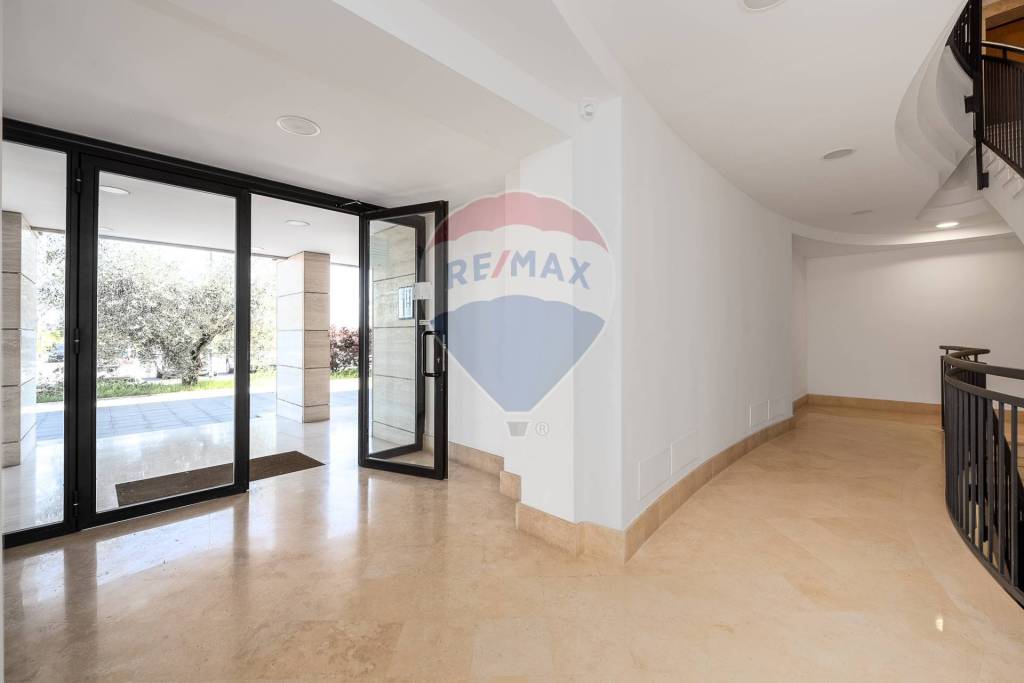 appartamento in vendita a Roma in zona Sette Bagni