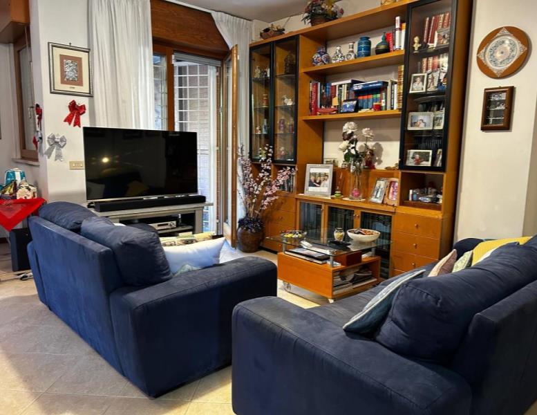 casa indipendente in vendita a Roma in zona Trigoria