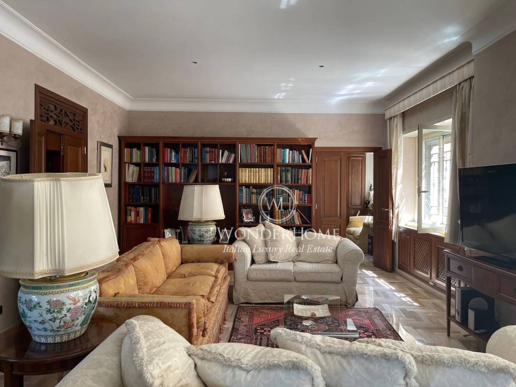 appartamento in vendita a Roma in zona Della Vittoria