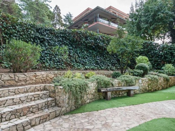 appartamento in vendita a Roma in zona Della Vittoria