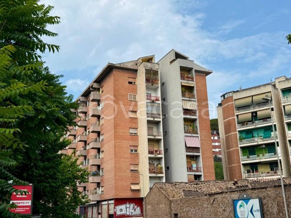 appartamento in vendita a Roma in zona Portuense