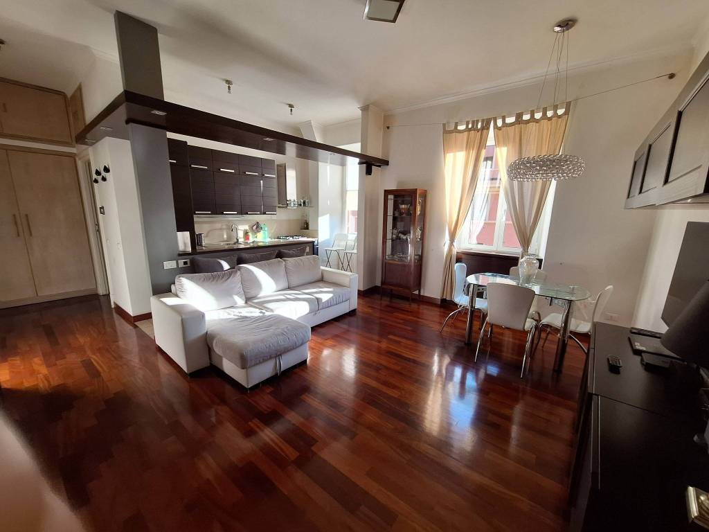 appartamento in vendita a Roma in zona Della Vittoria