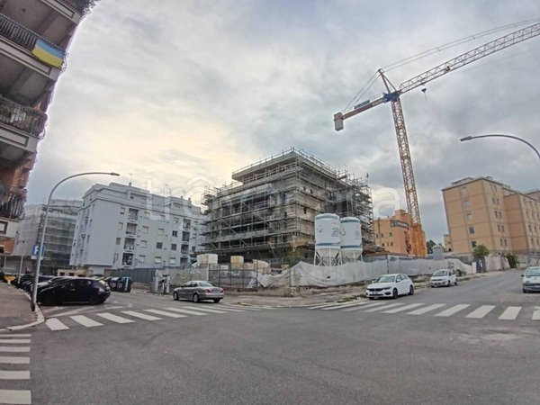 appartamento in vendita a Roma in zona Tuscolano