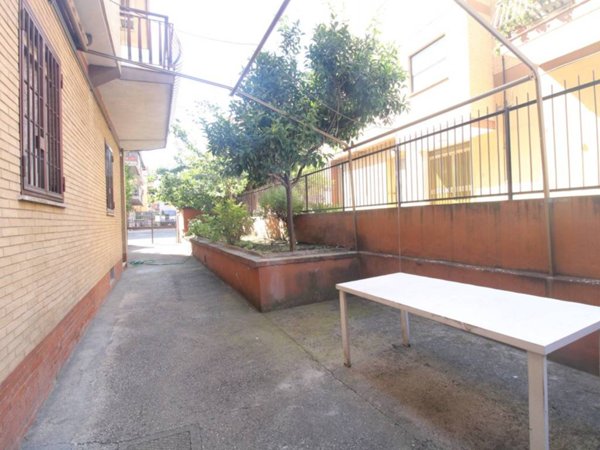 appartamento in vendita a Roma in zona Borghesiana