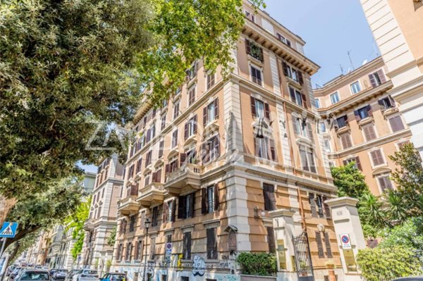 appartamento in vendita a Roma in zona Esquilino