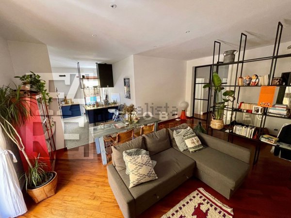 appartamento in vendita a Roma in zona Torre Angela