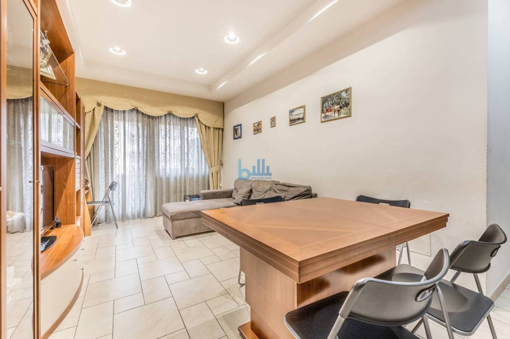 appartamento in vendita a Roma in zona Prenestino-Labicano