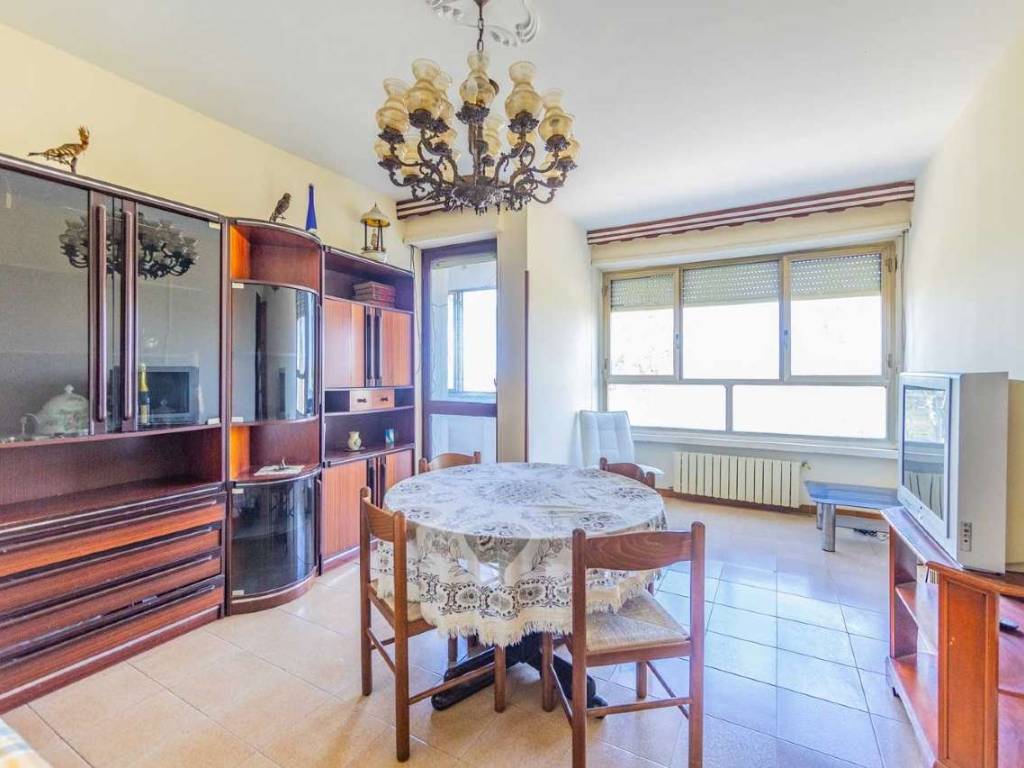 appartamento in vendita a Roma in zona Spinaceto