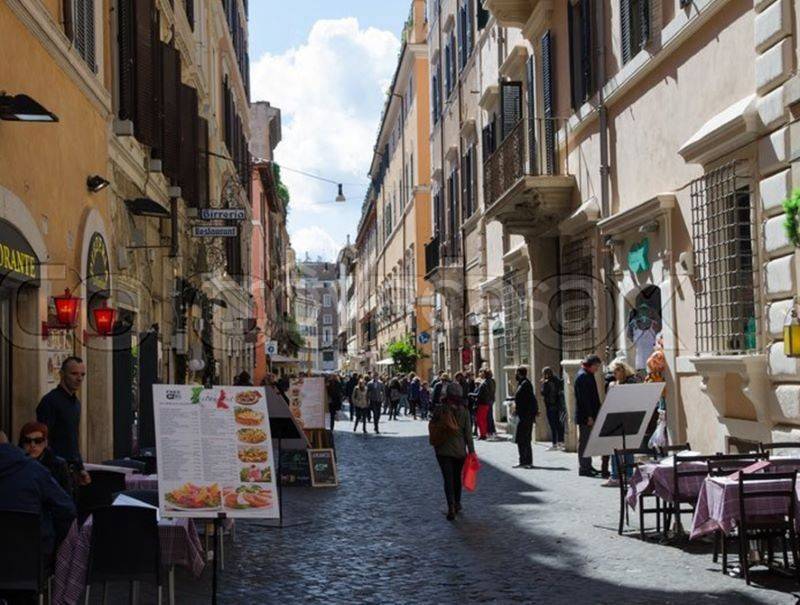 monolocale in vendita a Roma in zona Campo Marzio