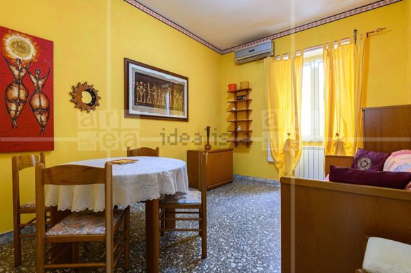 appartamento in vendita a Roma in zona Portuense