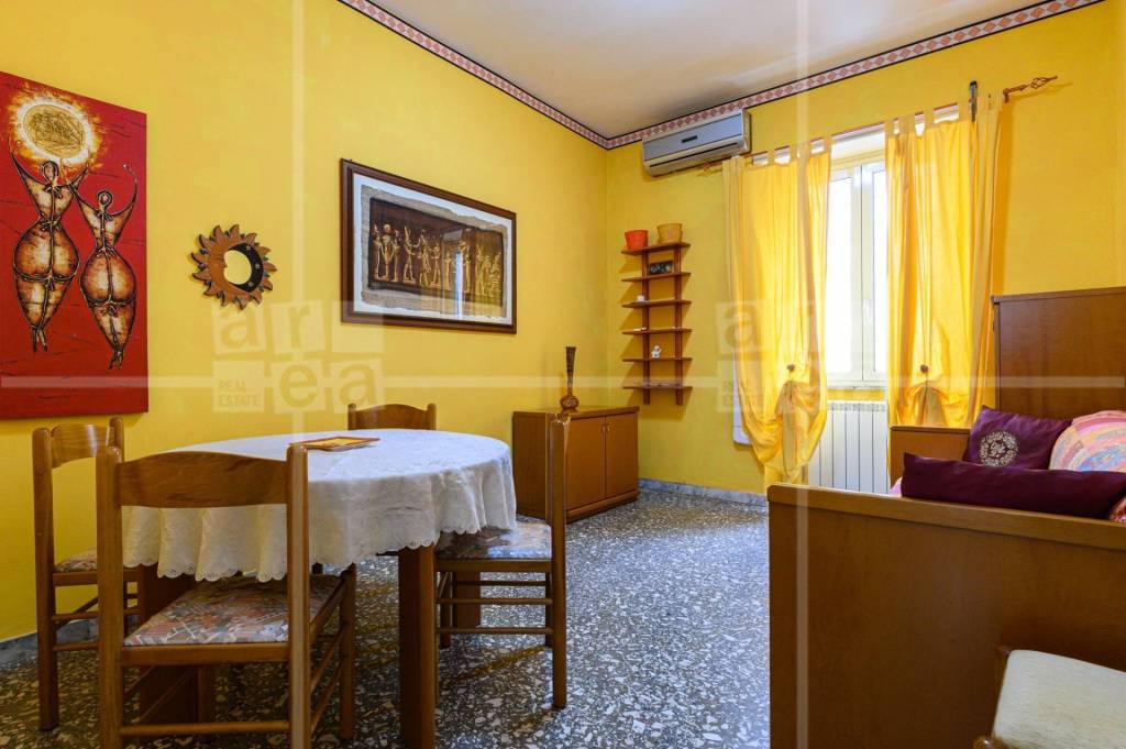 appartamento in vendita a Roma in zona Portuense