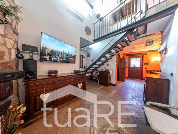 casa indipendente in vendita a Roma in zona Tor di Quinto