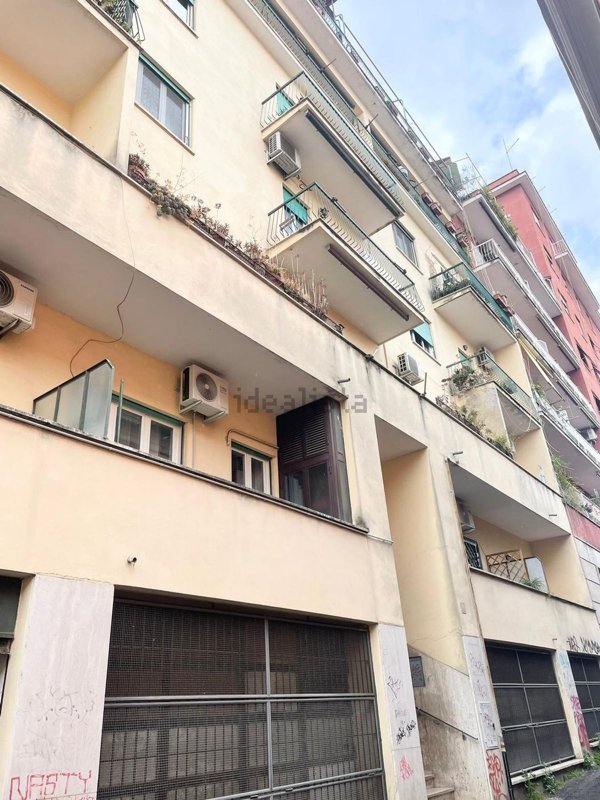 appartamento in vendita a Roma in zona Prenestino-Labicano