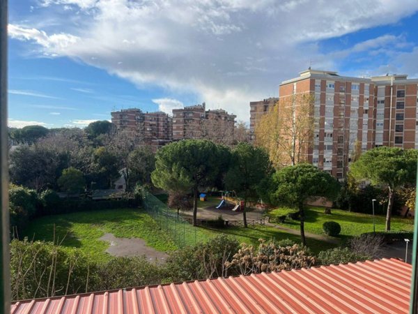 appartamento in vendita a Roma in zona Portuense