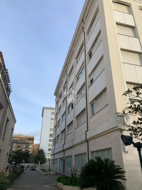 appartamento in vendita a Roma in zona Prenestino-Labicano