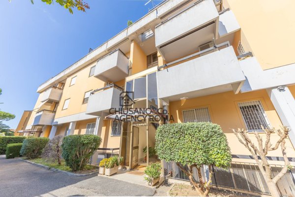 appartamento in vendita a Roma in zona Casal Morena