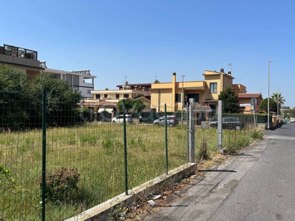 terreno agricolo in vendita a Roma in zona Acilia