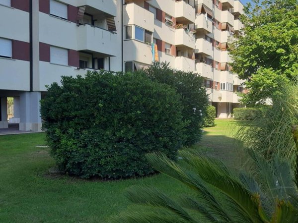 appartamento in vendita a Roma in zona Ostia