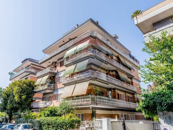 appartamento in vendita a Roma in zona Monte Sacro/Talenti