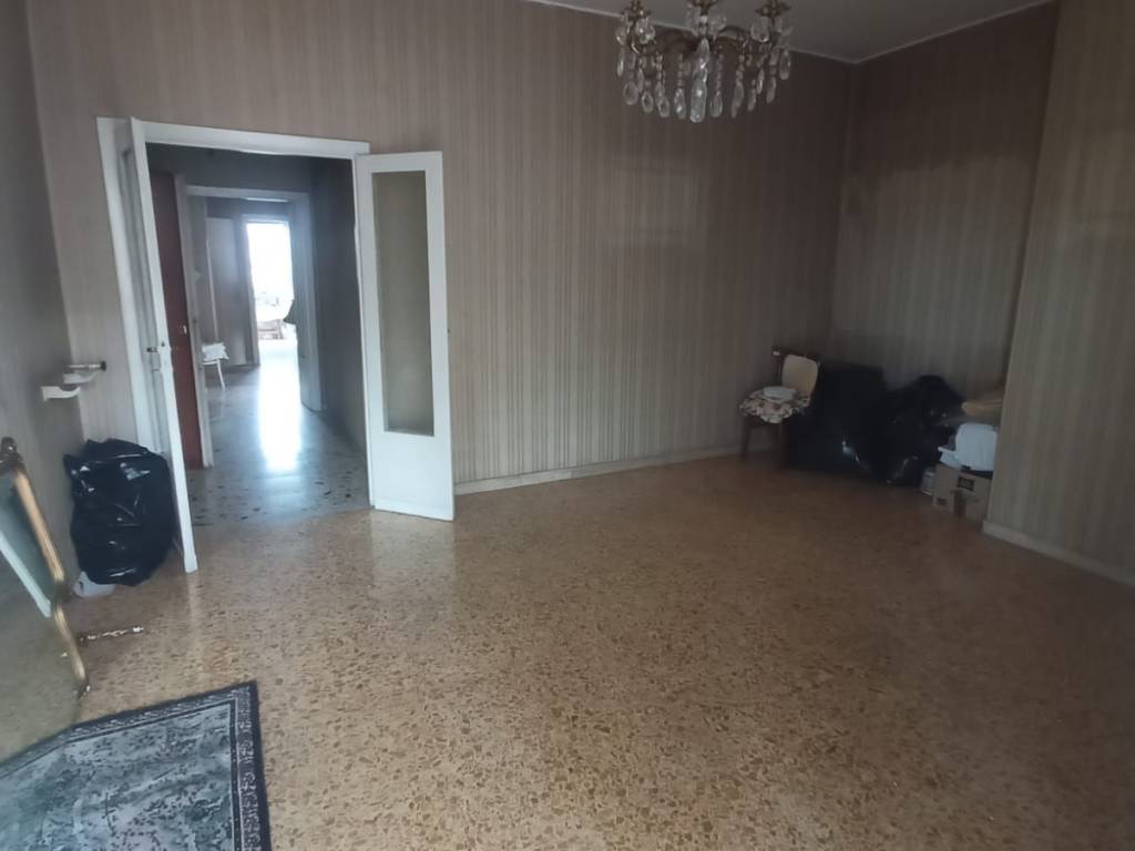 appartamento in vendita a Roma in zona Portuense