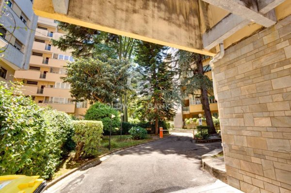 appartamento in vendita a Roma in zona EUR