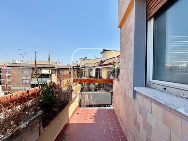 appartamento in vendita a Roma in zona Gianicolense