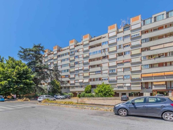 appartamento in vendita a Roma in zona Mezzocammino