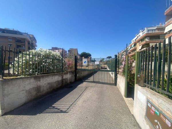 locale di sgombero in vendita a Roma in zona Torrevecchia