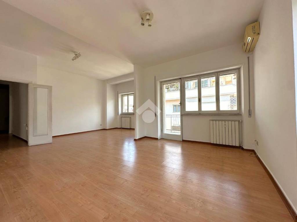 appartamento in vendita a Roma in zona Monte Sacro/Talenti