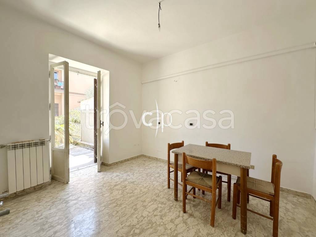 appartamento in vendita a Roma in zona Magliana Vecchia