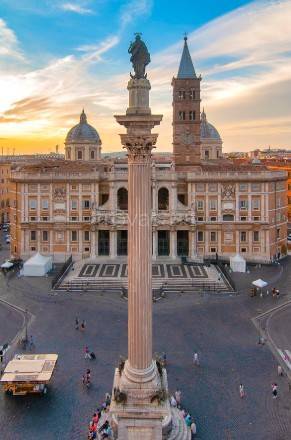 negozio in vendita a Roma in zona Esquilino
