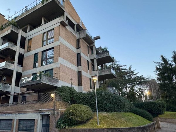 appartamento in vendita a Roma in zona Grottarossa