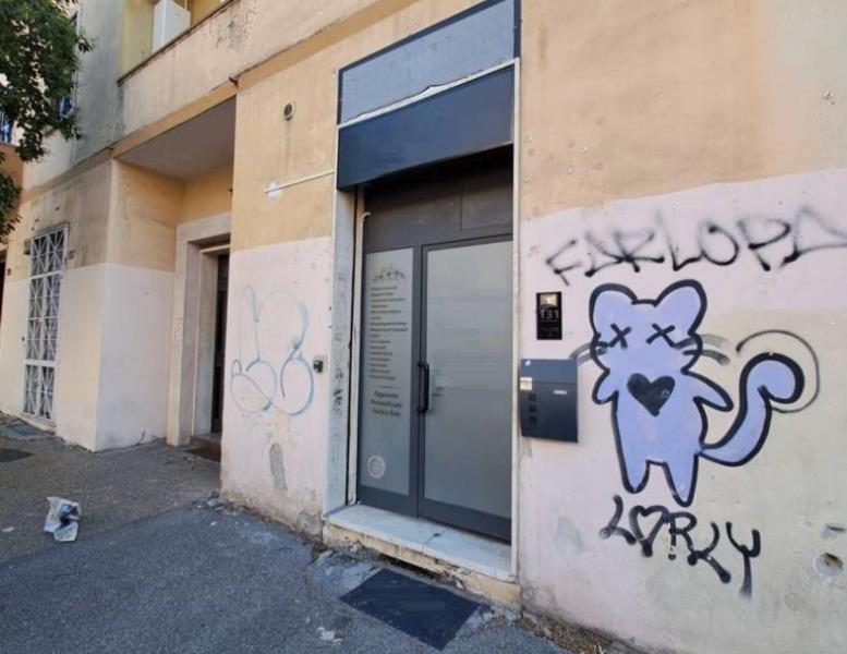negozio in vendita a Roma in zona Prenestino-Centocelle