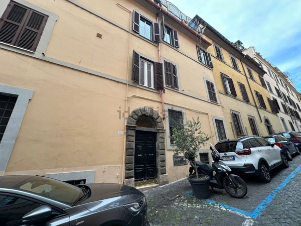 appartamento in vendita a Roma in zona Trastevere