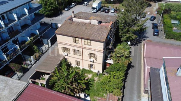 casa indipendente in vendita a Roma in zona Portuense